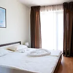Nlv Seaside Апартаменты *