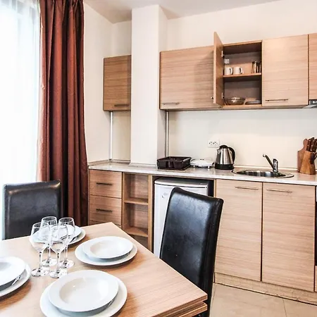 Nlv Seaside ساني بيتش