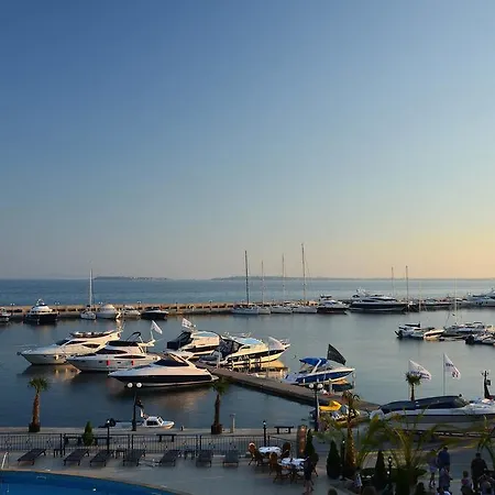 Nlv Seaside Апартаменты